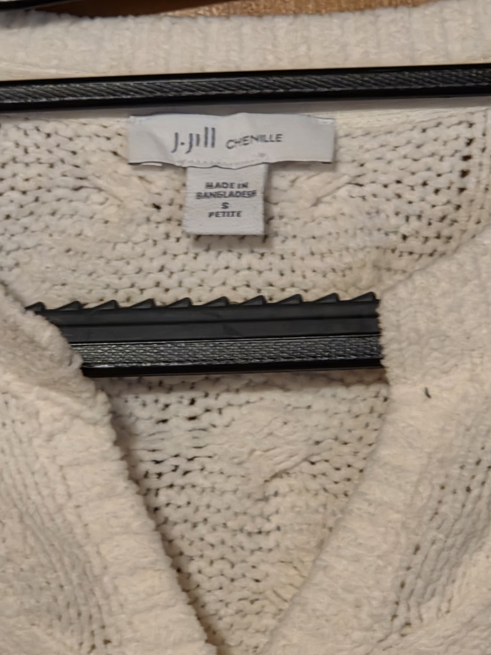 J. Jill Cream Chenille V-Neck Sweater - Petite